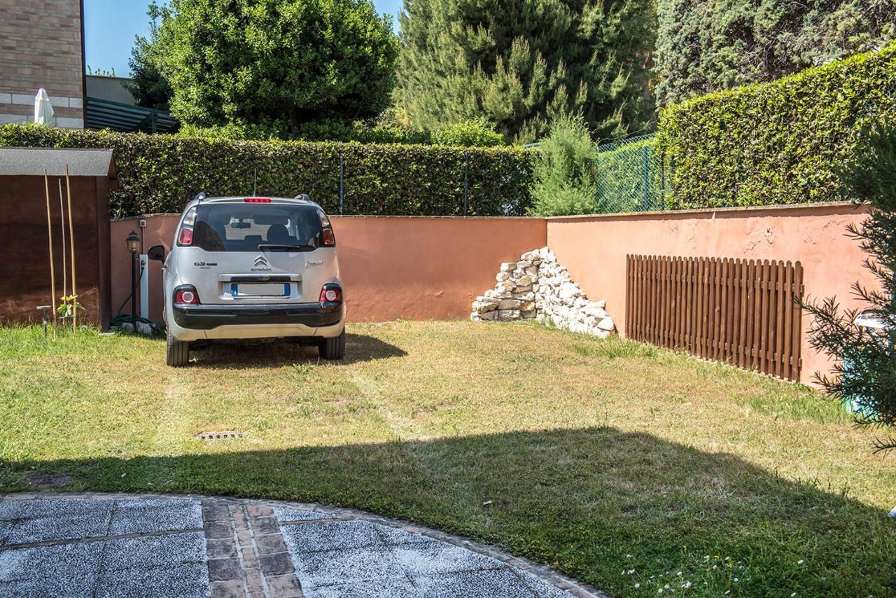 N011 - Numana, Nuovo Bilocale Con Giardino Appartement Sirolo Buitenkant foto